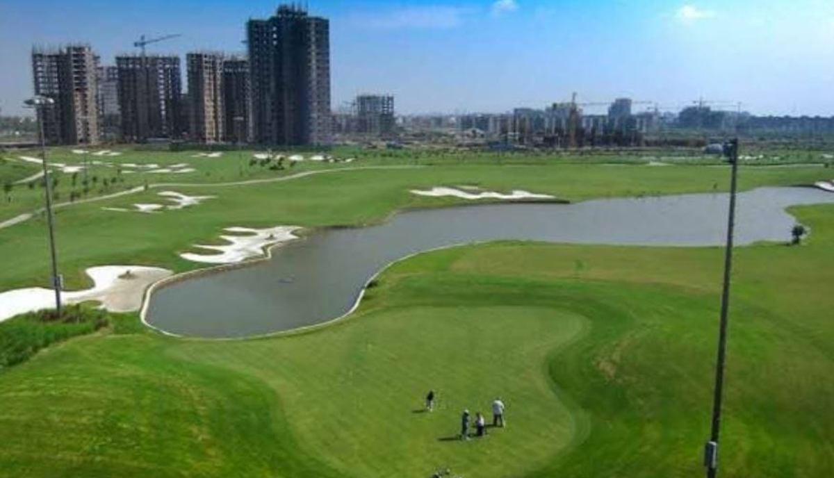 Unitech Golf Country Club: यूनिटेक गोल्फ एंड कंट्री क्लब मामले में ED का एक्शन; 634.12 करोड़ की प्रॉपर्टीज सीज