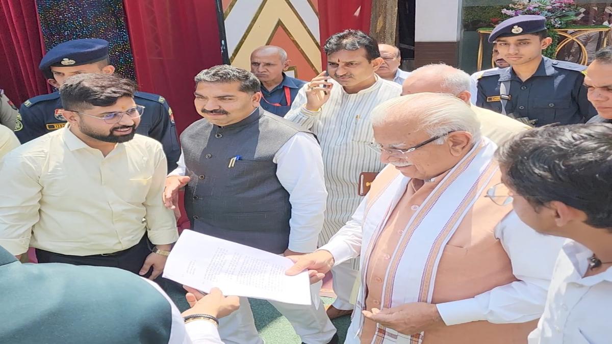 केंद्रीय मंत्री मनोहर लाल ने हुड्डा पर साधा निशाना, करनाल में बोले – “जो जैसा करेगा, वैसा भुगतेगा”