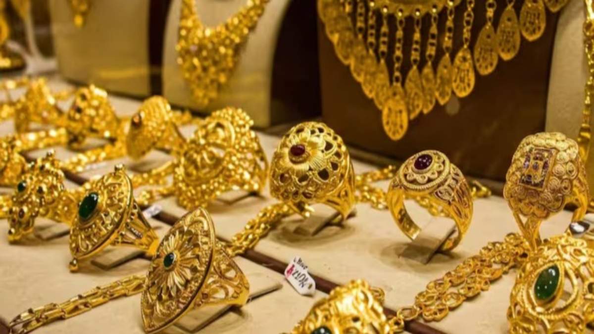 Gold Silver Price Today : सोना-चांदी की कीमतों में गिरावट, जेवर खरीदने का शानदार मौका, चेक करें लेटेस्ट भाव
