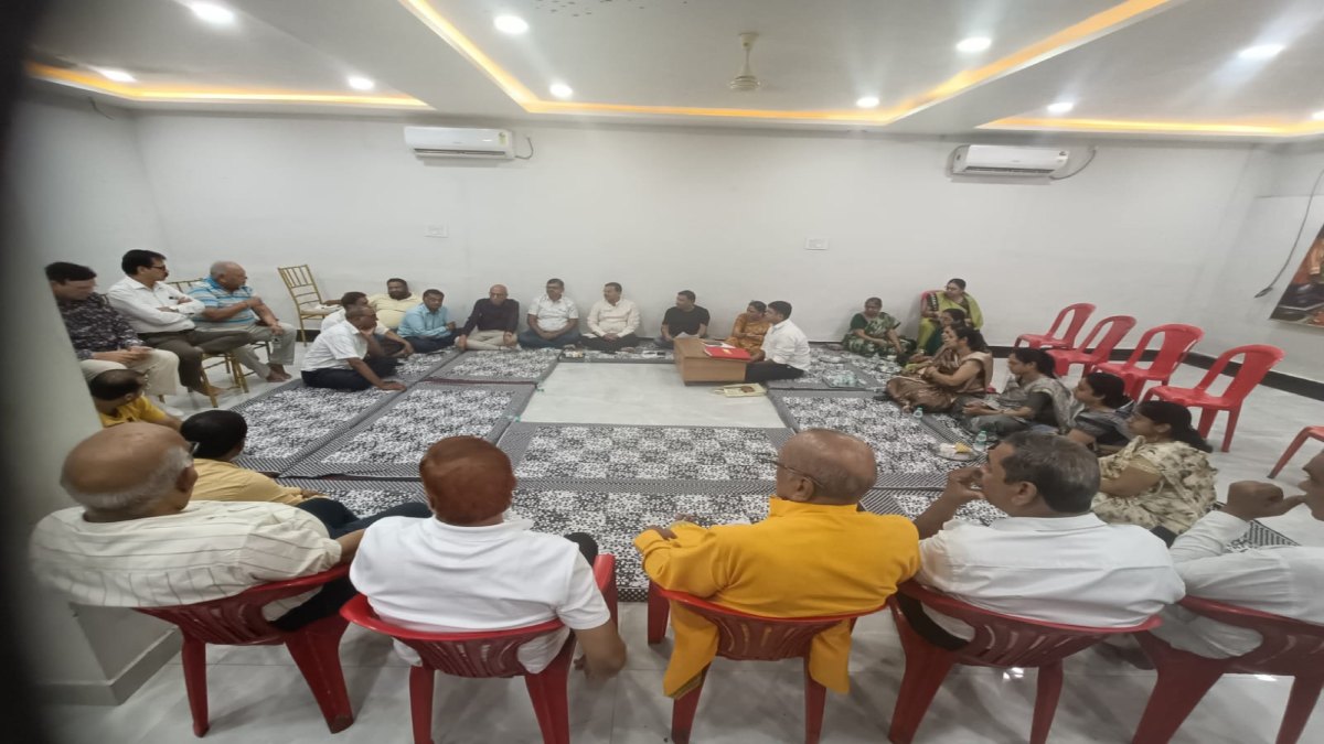अग्रवाल समाज के अपमान पर आक्रोश, इंदिरा गांधी कृषि विश्वविद्यालय के कुलपति के खिलाफ छत्तीसगढ़ी दाऊ अग्रवाल समाज ने निंदा प्रस्ताव किया पारित