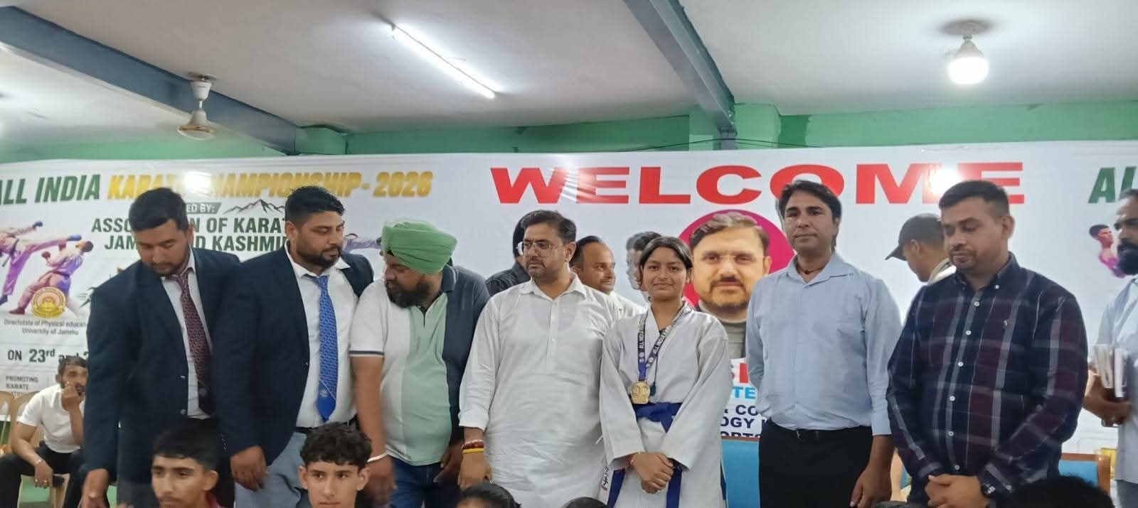 ऑल इंडिया कराटे चैंपियनशिप में खुशी शर्मा ने जीता गोल्ड, क्षेत्र का नाम चमकाया