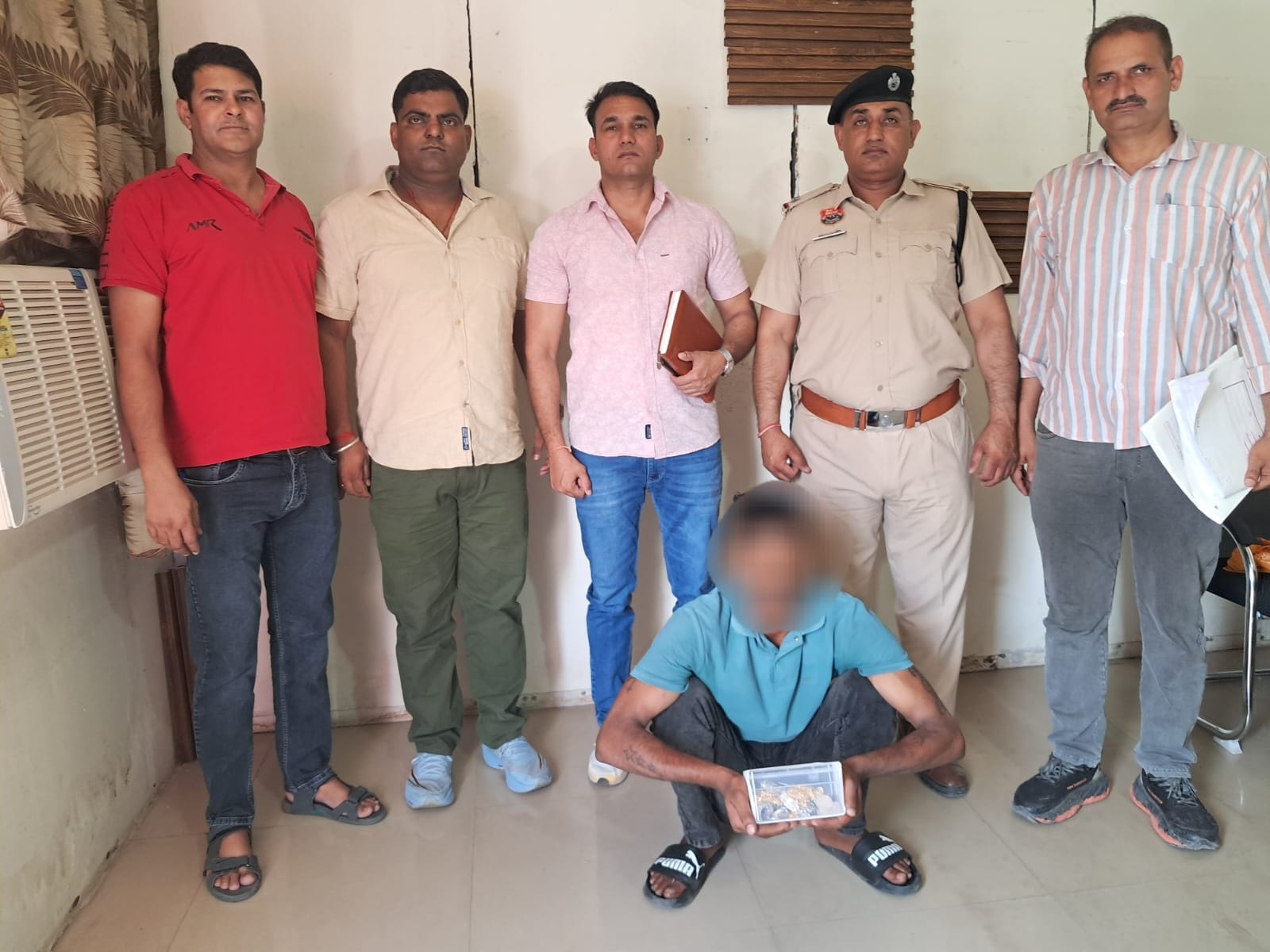 10 लाख की ज्वेलरी चोरी का खुलासा: शातिर अजय गिरफ्तार, पुलिस रिमांड में बरामद हुए सोने-चांदी के आभूषण