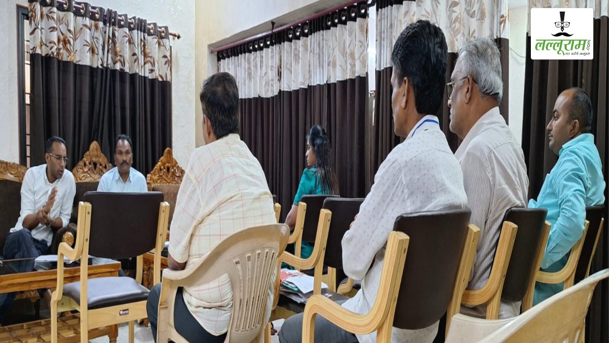 PWD सचिव ने की समीक्षा बैठक: पुल-सड़क और नेशनल हाईवे निर्माण कार्यों में तेजी लाने के दिए निर्देश, पहुंचविहीन गांवों के लिए मांगे प्रस्ताव