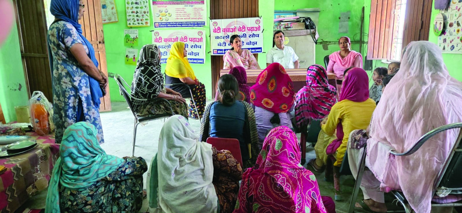 किरण बाला ने अब्दुल्लागढ़ में बेटी बचाओ-बेटी पढ़ाओ कार्यक्रम में दिया संदेश, कहा – लड़का-लड़की एक समान