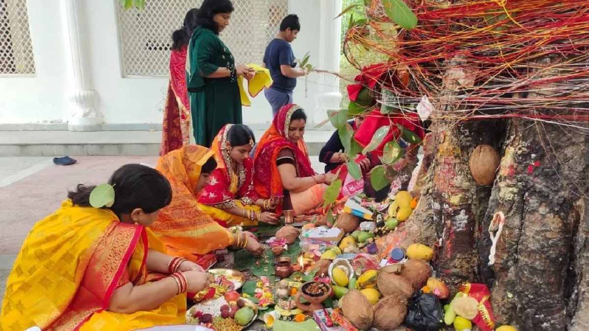 Vat Savitri Vrat : इस दिन का व्रत बदल सकता है वैवाहिक जीवन की दिशा और सौभाग्य …