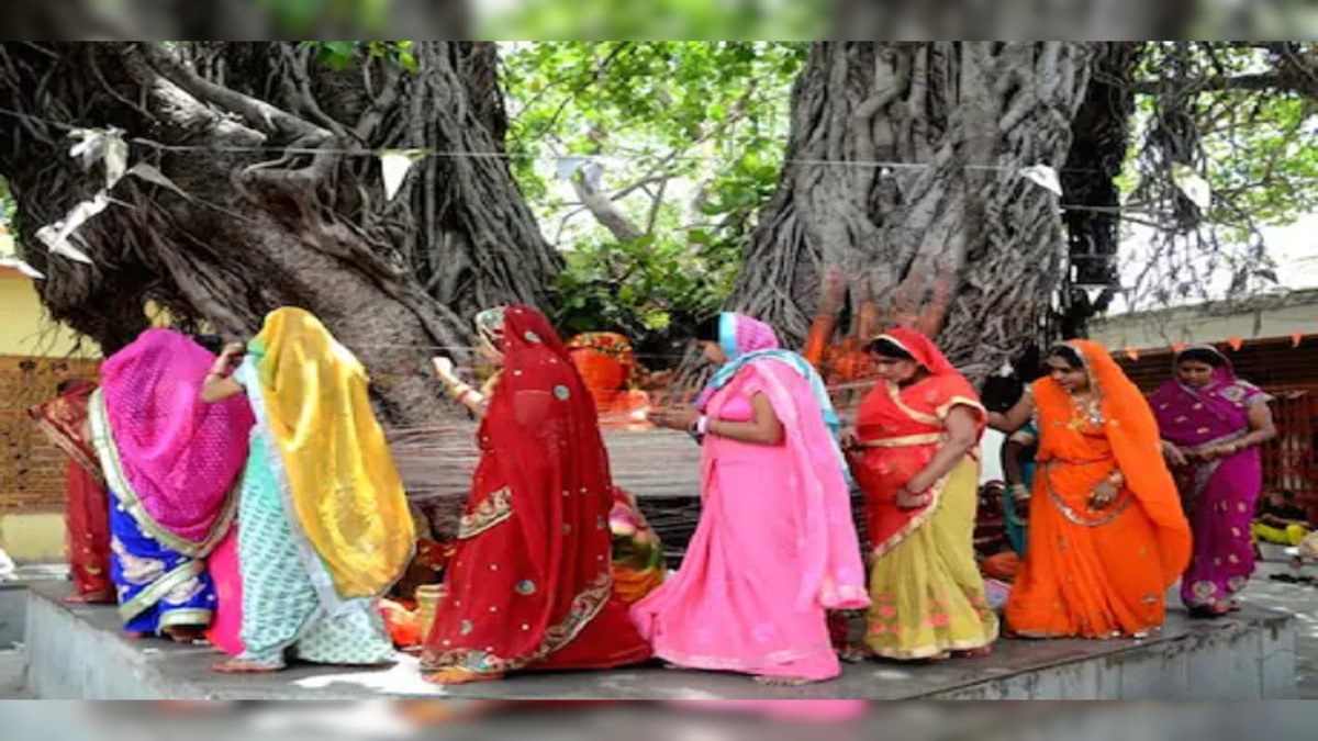 Vat Savitri Vrat : बिना व्रत भी सुहागिन महिलाएं अखंड सौभाग्य के लिए ऐसे करें पूजा, मिलेगा आशीर्वाद …