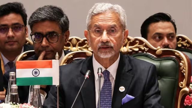 ‘एकतरफा टैरिफ दुनिया के लिए खतरा’- BRICS के मंच से जयशंकर का अमेरिका पर निशाना