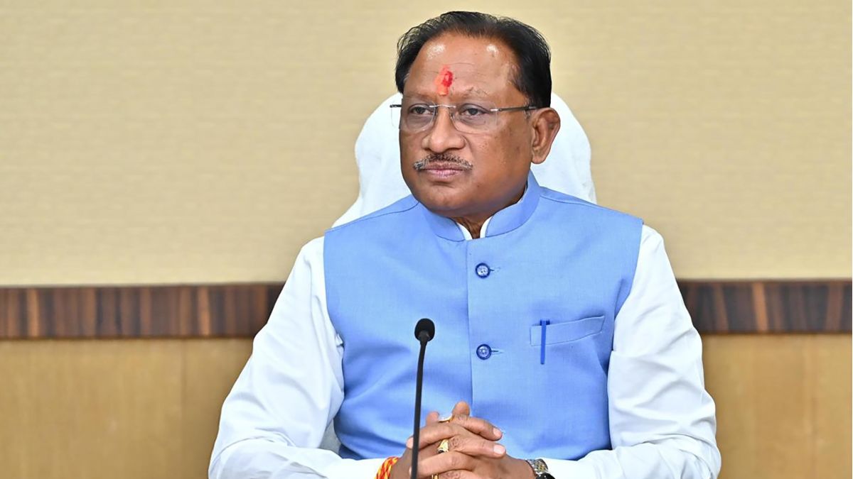 सुशासन तिहार में सीएम साय के सख्त तेवर: लापरवाही पर सहायक आयुक्त को किया सस्पेंड, परीक्षा परिणाम को लेकरभी जताई नाराजगी