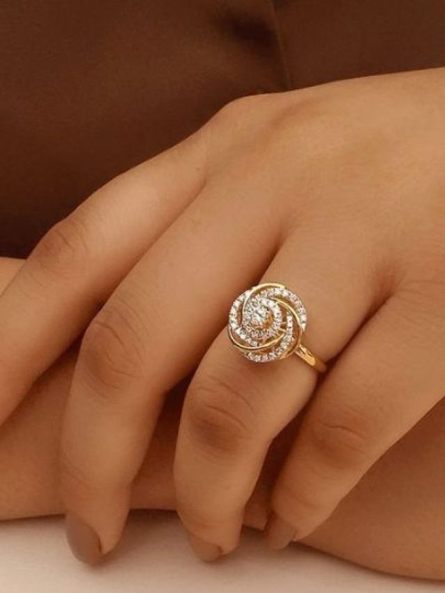 Ring Designs: ग‍िफ्ट में दें डायमंड की ये र‍िंग्‍स, देखें लेटेस्‍ट ड‍िजाइंस