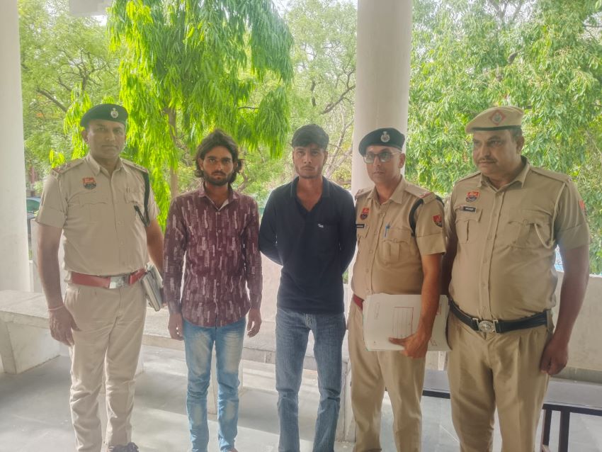 चरखी दादरी में नशे के खिलाफ बड़ी कार्रवाई: 12 ग्राम चरस सहित दो युवक गिरफ्तार, नशीला पदार्थ बेचने वाली महिला सप्लायर भी दबोची