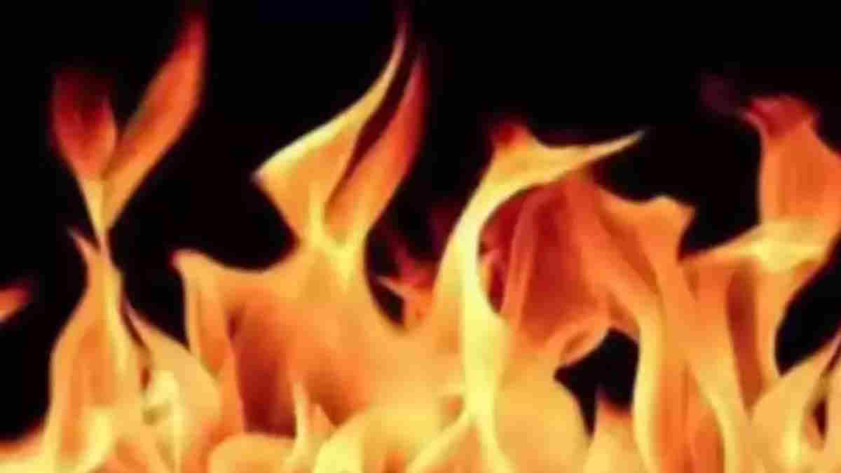Odisha News: सोए दंपती पर पेट्रोल छिड़ककर लगाई आग, महिला 70% झुलसी, हालत नाजुक…