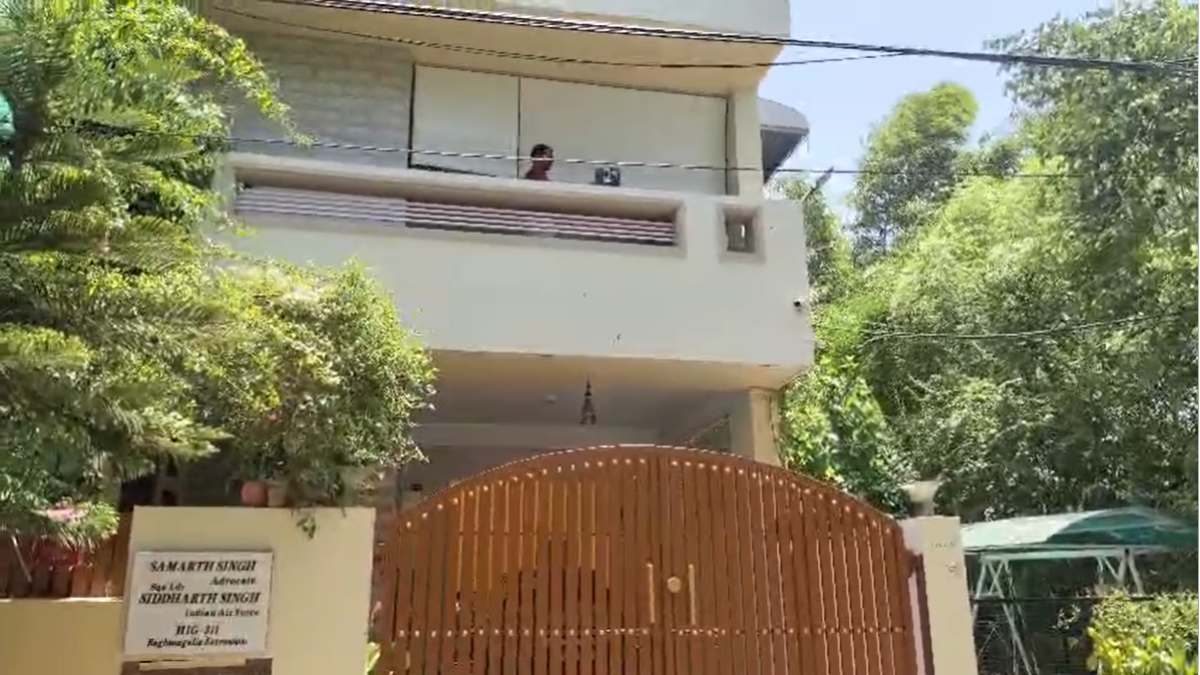ट्विशा शर्मा की सास गिरिबाला के घर CBI का छापाः 3D मैपिंग और वीडियोग्राफी जारी, महाधिवक्ता का बड़ा खुलासा- ‘मौत से पहले शरीर पर थे 7 चोट के निशान’