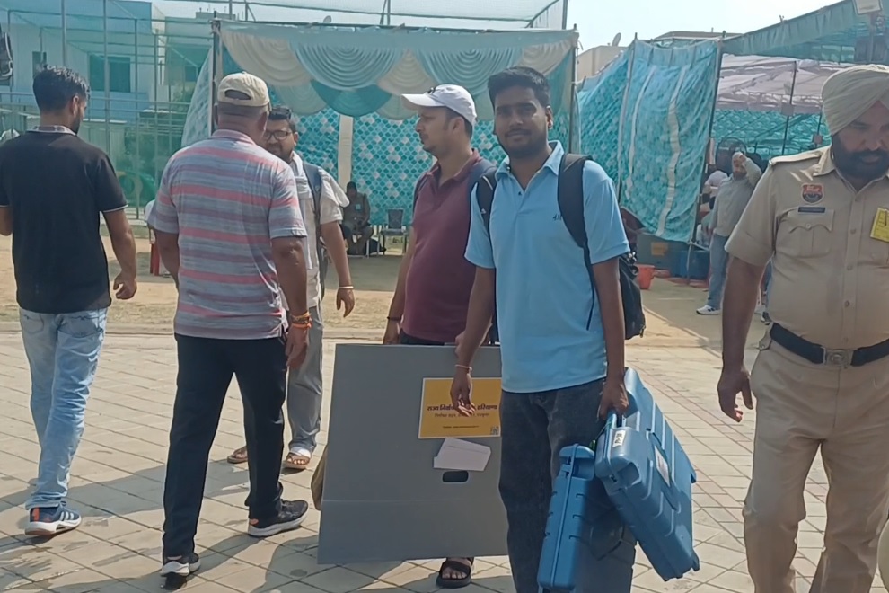 अंबाला नगर निगम चुनाव: 65 नगर निगम सदस्य और 3 मेयर पद के प्रत्याशी मैदान में ,191 बूथों पर कड़ी सुरक्षा व्यवस्था, 1000 पुलिसकर्मी तैनात