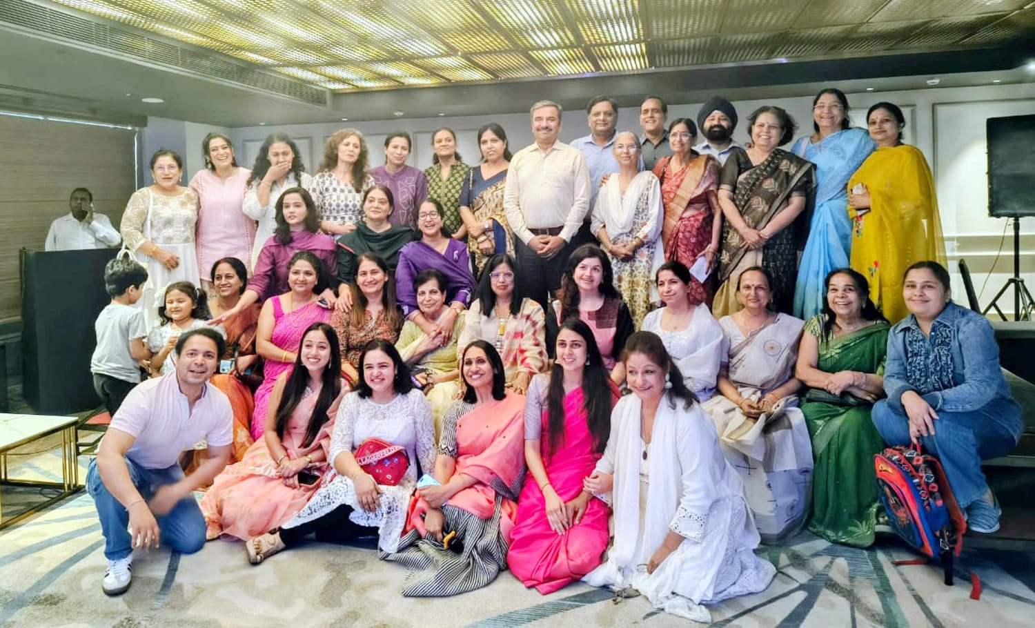 हिसार: मातृ दिवस पर स्त्री रोग विशेषज्ञों का विशेष सत्र, गर्भावस्था की जटिलताओं और चिकित्सा उत्कृष्टता पर हुआ मंथन