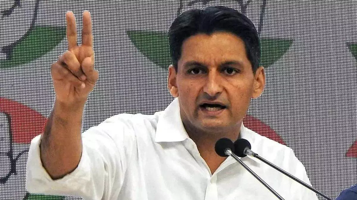 “मलाई अधिकारी खा रहे, बदनामी सरकार की हो रही!”… BJP सांसद- विधायक के VIDEO से हरियाणा की राजनीति में भूचाल