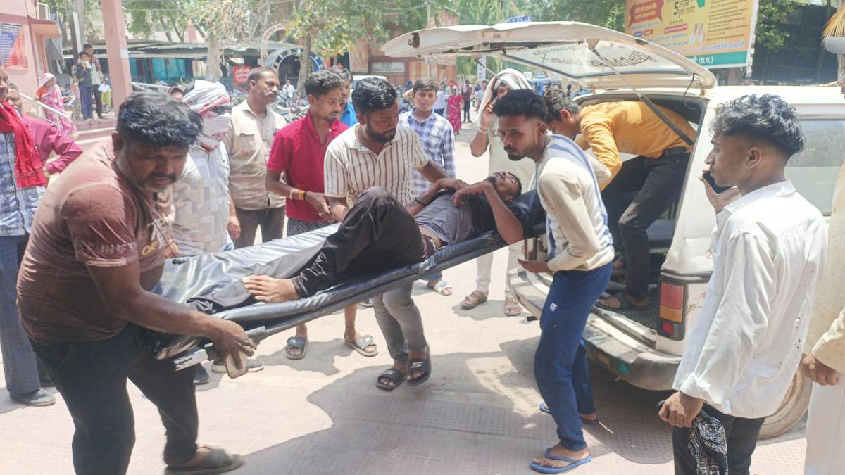 CG News : पत्नी ने लगाई फांसी, सदमे में पति ने की सुसाइड की कोशिश, गंभीर हालत में अस्पताल में भर्ती