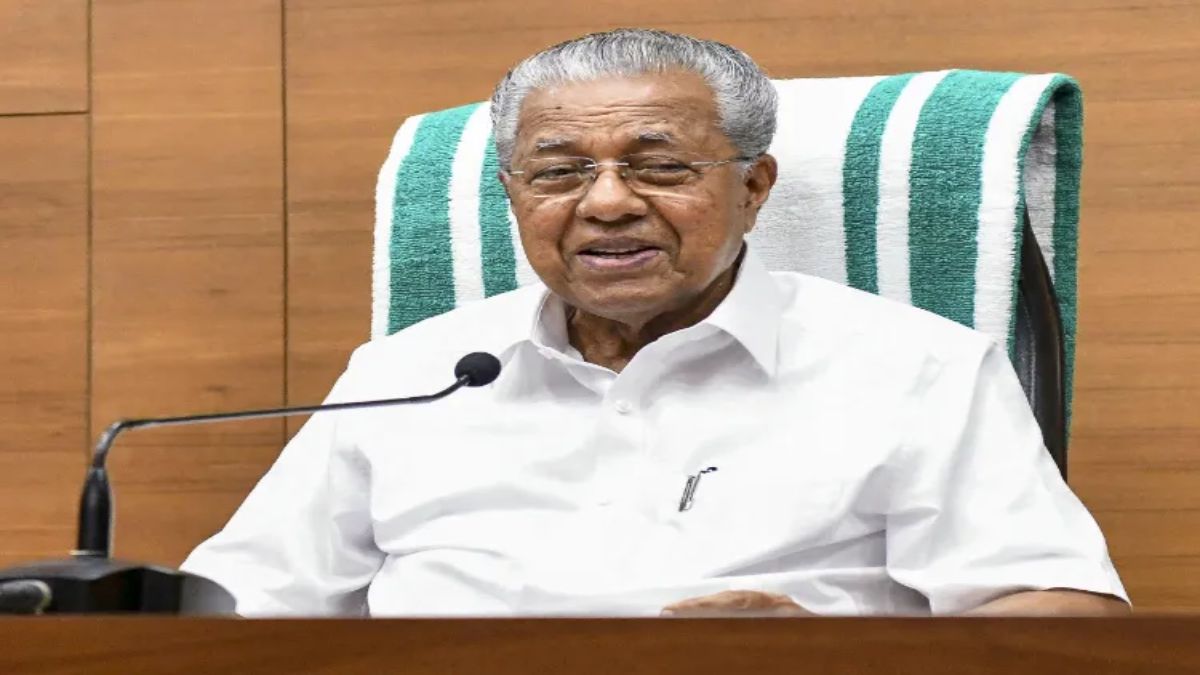 Kerala Election Results 2026 LIVE: सीएम विजयन ने बदला सोशल मीडिया बायो, ‘मुख्यमंत्री’ शब्द हटाया, खुद को बताया सिर्फ पोलित ब्यूरो सदस्य