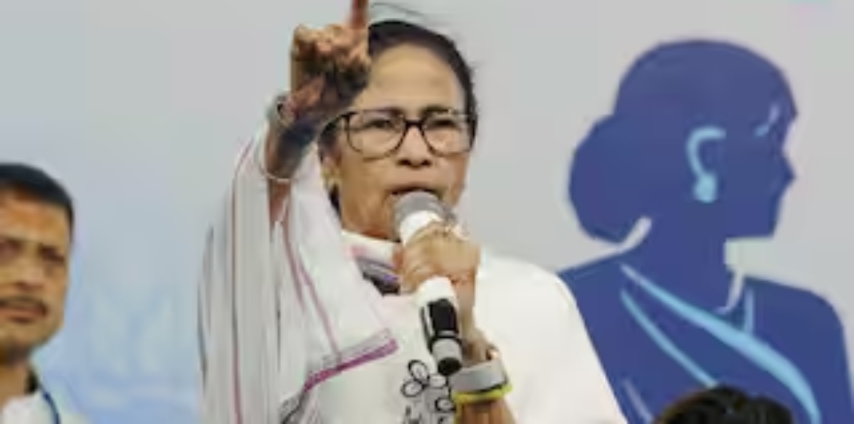 ‘मैं इस्तीफा नहीं दूंगी चाहे बर्खास्त करो’, TMC चीफ ने कहा- अब INDIA गठबंधन की टीम एकजुट है, विधानसभा का पहला दिन काला दिन होगा