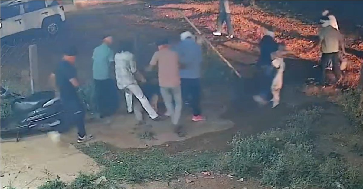 ग्वालियर लॉ छात्रा की तरह शिवपुरी में भी अपहरणः बंदूक की नोक पर युवती को उठा ले गए 1 दर्जन बदमाश, आरोपी और पीड़ित ने जारी किया वीडियो