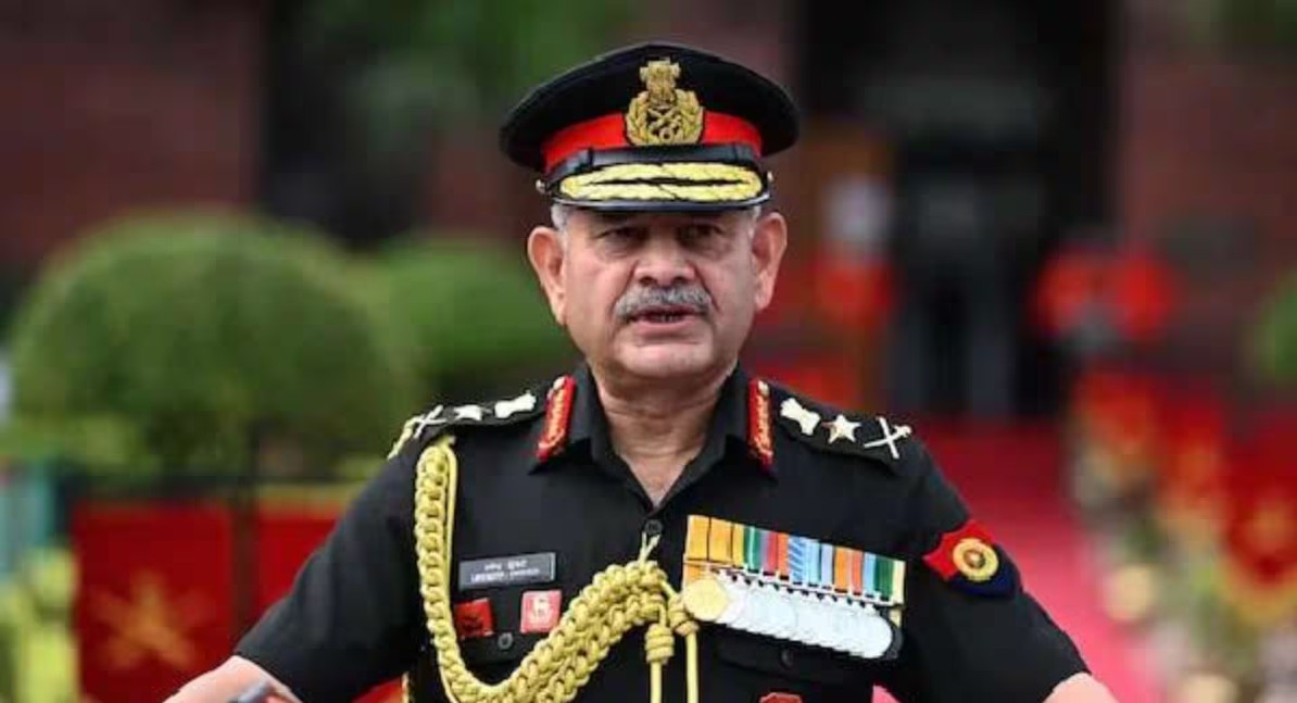 इंडियन आर्मी चीफ की पाकिस्तान को दो टूक, कहा- उसे ही तय करना होगा कि वह “भूगोल का हिस्सा बना रहना चाहता है या फिर इतिहास का”