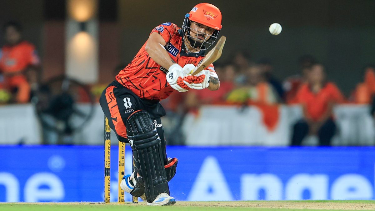 CSK vs SRH IPL 2026: हैदराबाद ने चेपॉक में चेन्नई को 5 विकेट से चटाई धूल, प्लेऑफ के लिए गुजरात के साथ किया क्वालिफाई, ईशान किशन ने खेली 70 रन की मैच विनिंग पारी