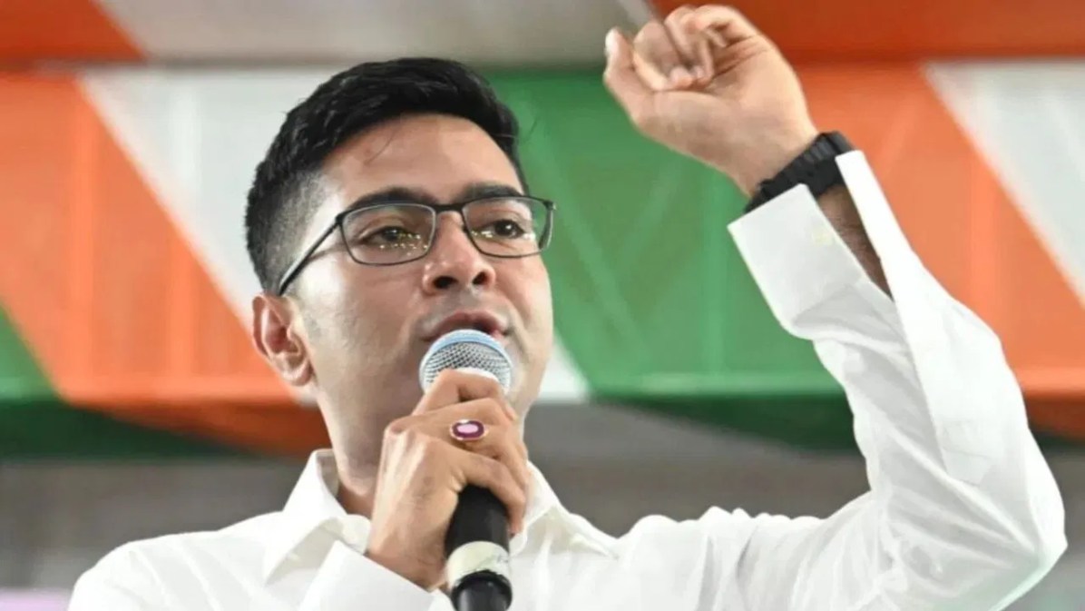 अमित शाह के खिलाफ टिप्पणी मामले में कोलकाता HC ने अभिषेक बनर्जी को दी बड़ी राहत, कहा- देश नहीं छोड़ सकते