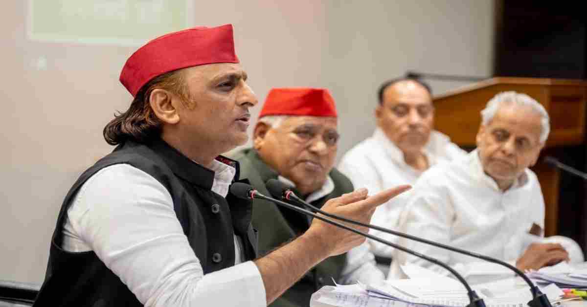 ‘बुलडोजर का आतंक लोकतंत्र के खिलाफ…’, अखिलेश ने BJP पर साधा निशाना, कहा- किसी को झूठे मुकदमों में फंसाना अनुचित
