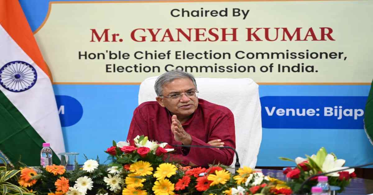 मुख्य निर्वाचन आयुक्त ज्ञानेश कुमार ने SIR की तैयारियों को लेकर की उच्चस्तरीय बैठक, Pre-SIR फेज में 89% की जा चुकी है मैपिंग