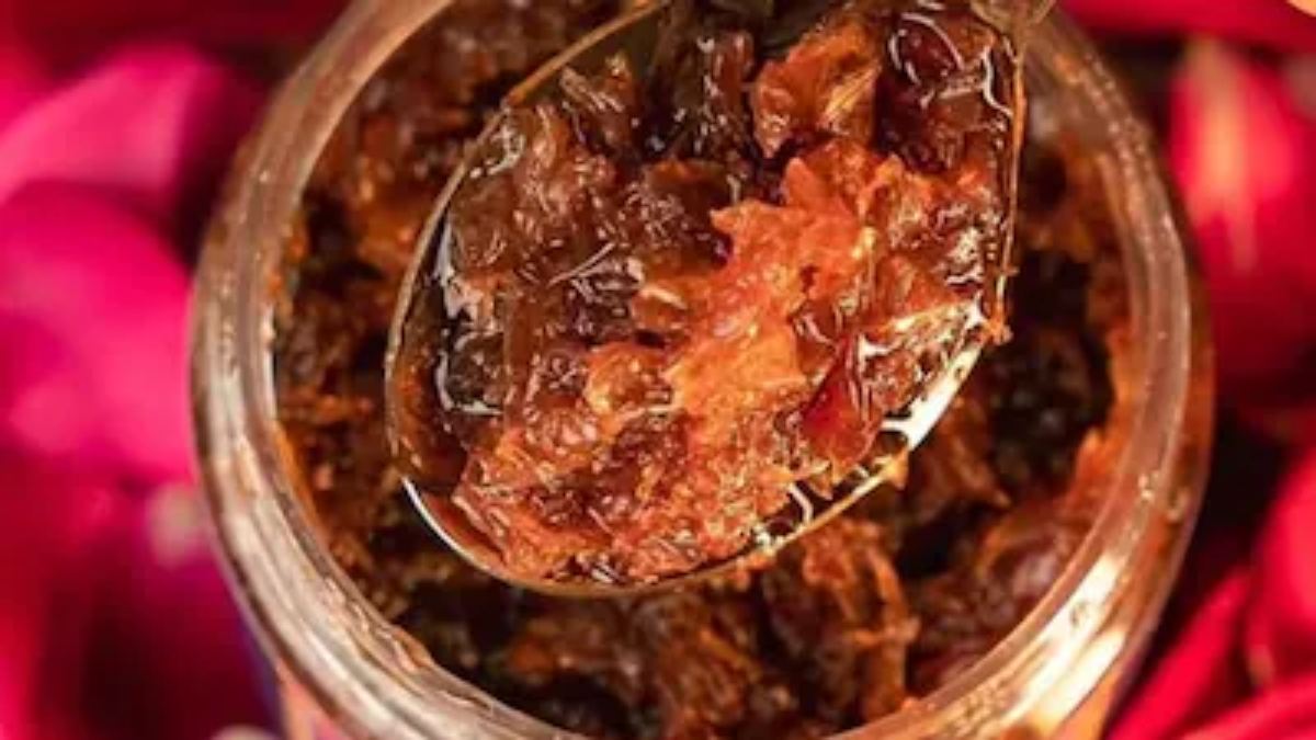 गर्मियों में क्यों खाना चाहिए गुलकंद ? स्वाद के साथ सेहत का भी खजाना …