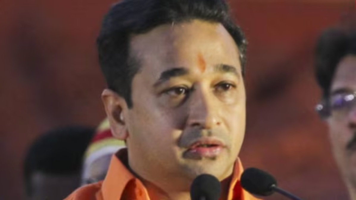 हमें कहते हैं ड्राई होली खेलो, अब तुम भी वर्चुअल बकरा काटो, नितेश राणे के कुर्बानी के बयान पर मचा विवाद