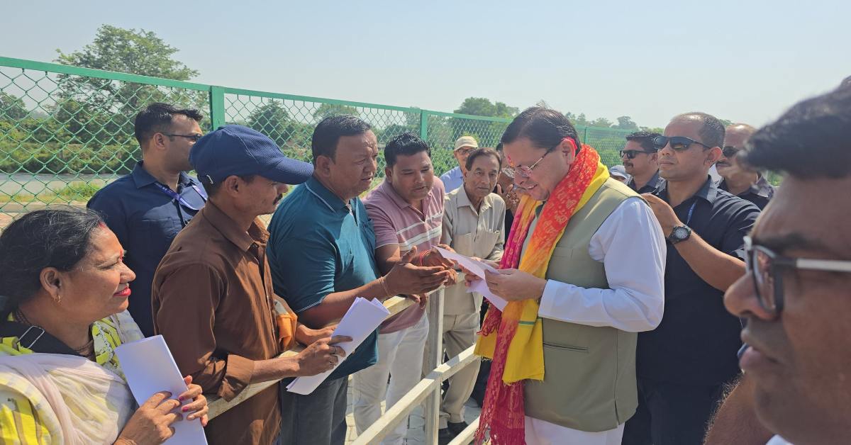 सीएम धामी ने जनप्रतिनिधियों से मुलाकत कर सुनी समस्याएं, निराकरण के दिए निर्देश