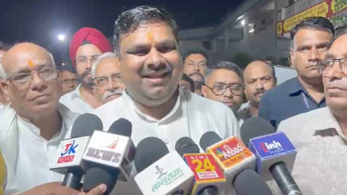 शिक्षक भर्ती पर शिक्षा मंत्री गजेंद्र यादव ने दिया बड़ा बयान, एसपी-आईजी को सुशासन तिहार में चाकूबाजी की जांच के दिए आदेश