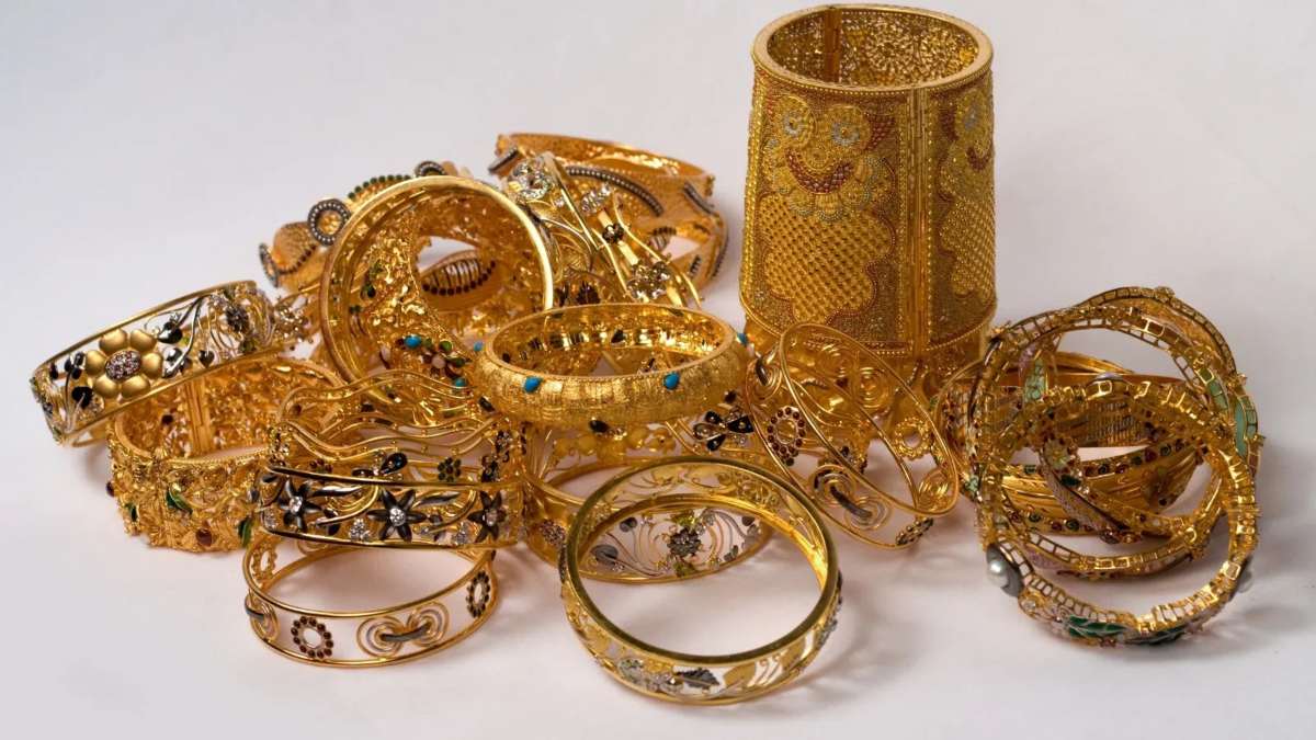 Gold-Silver Price Today : ग्लोबल मार्केट में उथल-पुथल, सोने चांदी में गिरावट, फटाफट चेक करिए आज के रेट …