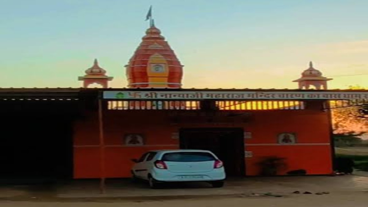 चमत्कारी मंदिर : न प्रसाद में लड्डू न खीर, यहां बालाजी को चढ़ती है चॉकलेट-टॉफी …