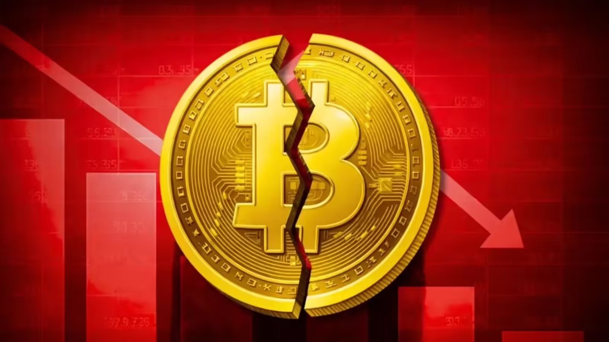 Bitcoin Price Drop : ETF से $2.8 बिलियन निकलने से क्रिप्टो मार्केट में हाहाकार, $72,000 के नीचे फिसला बिटकॉइन