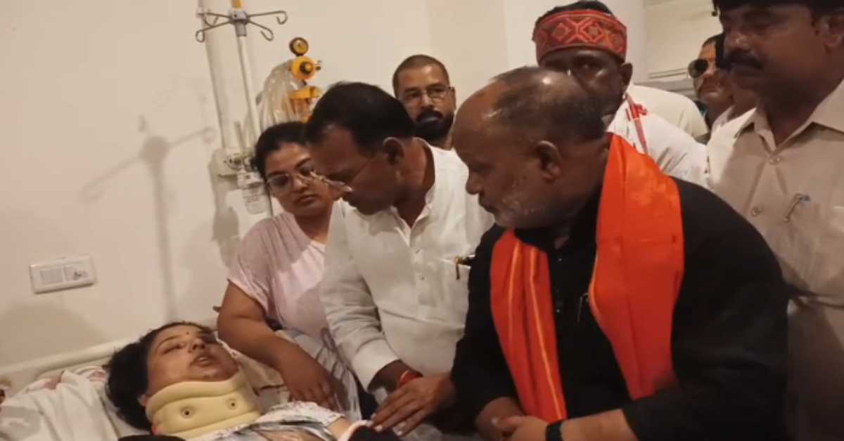 बयान नहीं, न्याय चाहिए नेता जी! सपा नेत्री से मिलकर राज्य मंत्री हंसराज विश्वकर्मा ने जाना हालचाल, आरोपों को नकराते हुए कही बड़ी बात