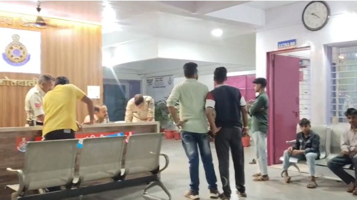 आदिवासी मजदूर युवती से छेड़छाड़ः इंदौर का ठेकेदार शकील गिरफ्तार, पिता ने पुलिस की मदद कर पकड़वाया
