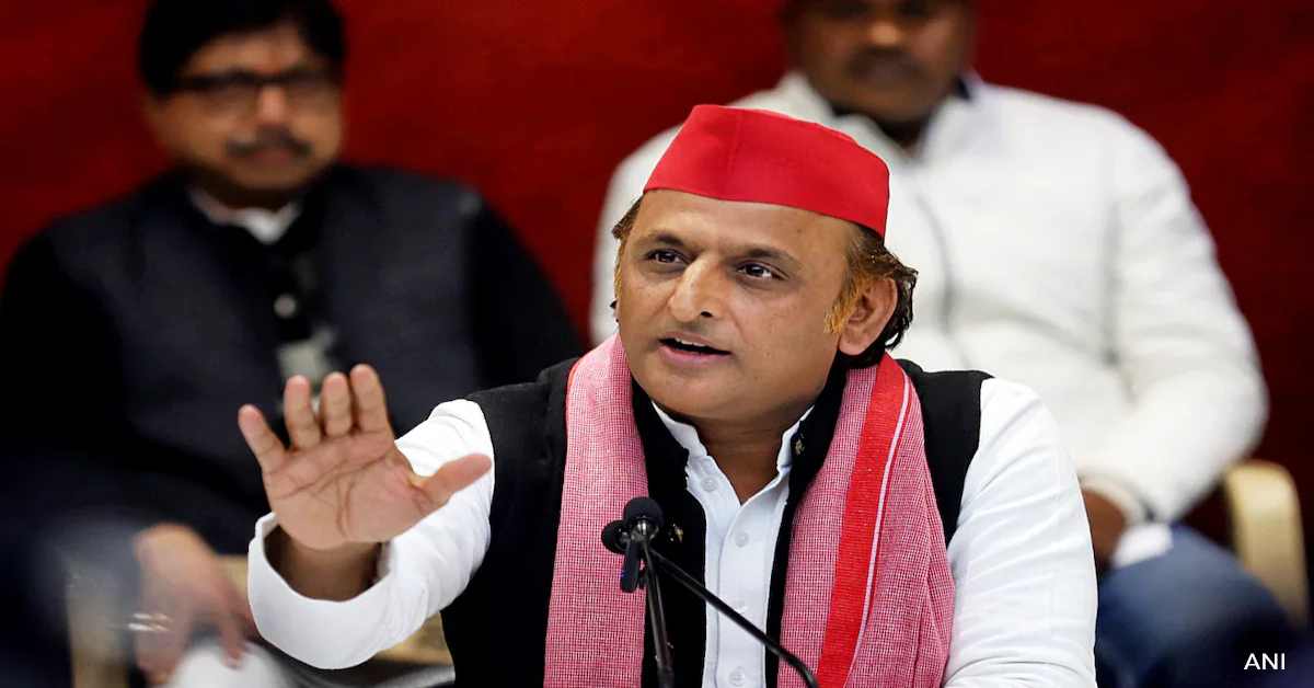 CM का मतलब Courier & Messenger…सीएम योगी पर अखिलेश यादव का तंज, कमीशनखोरी और मुनाफाखोरी का आरोप लगाते हुए दिया बड़ा बयान