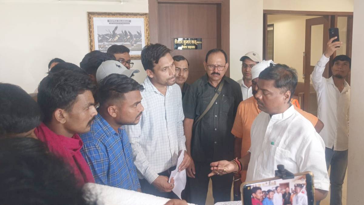 मंत्री केदार कश्यप ने कहा – छत्तीसगढ़ में बेरोजगारी दर घटी, युवाओं का सपना हो रहा पूरा… मंत्रियों के काफिले कम करने की मांग पर कही ये बात