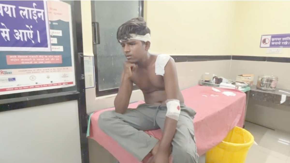 CG Crime : गुपचुप खाने के दौरान विवाद, पिता-पुत्र पर चाकू से हमला, दोनों घायल, आरोपियों की तलाश में जुटी पुलिस