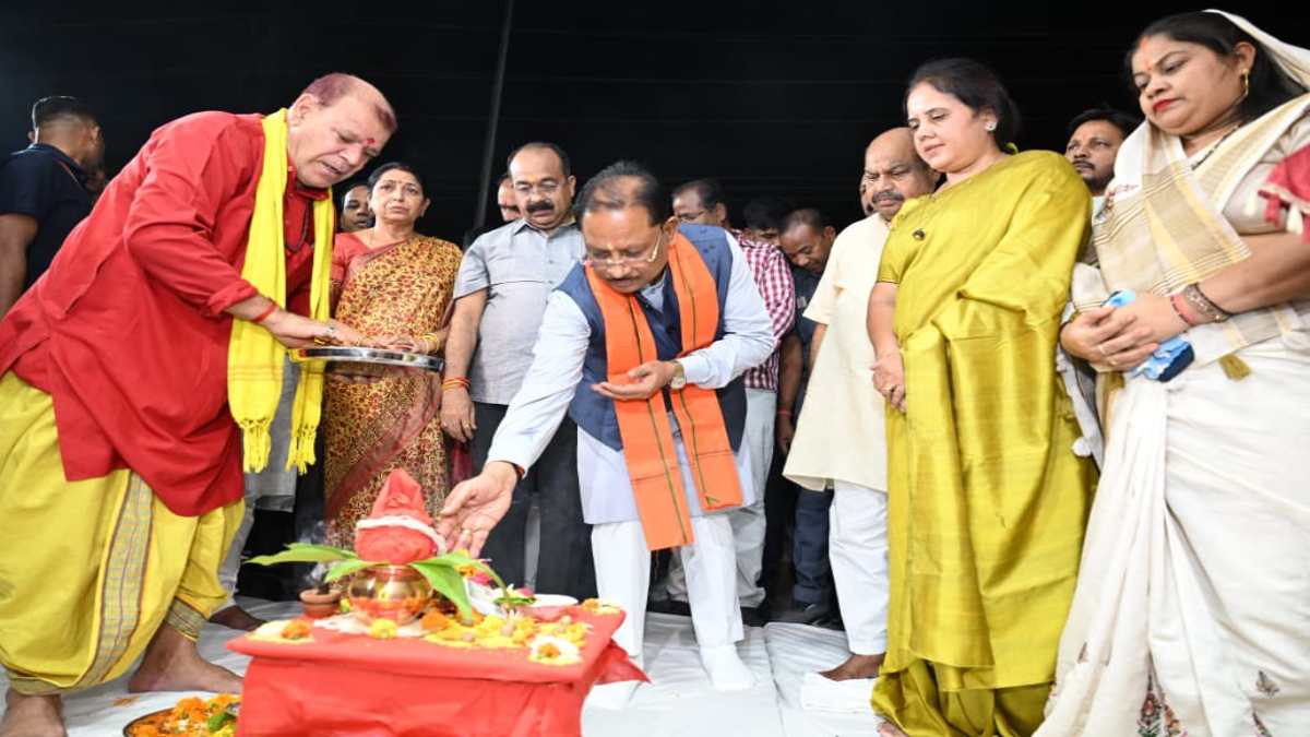 रायपुर को बड़ी सौगात : सीएम साय ने किया कचना रेलवे ओवरब्रिज का लोकार्पण, लाखों लोगों को ट्रैफिक जाम से मिलेगी राहत