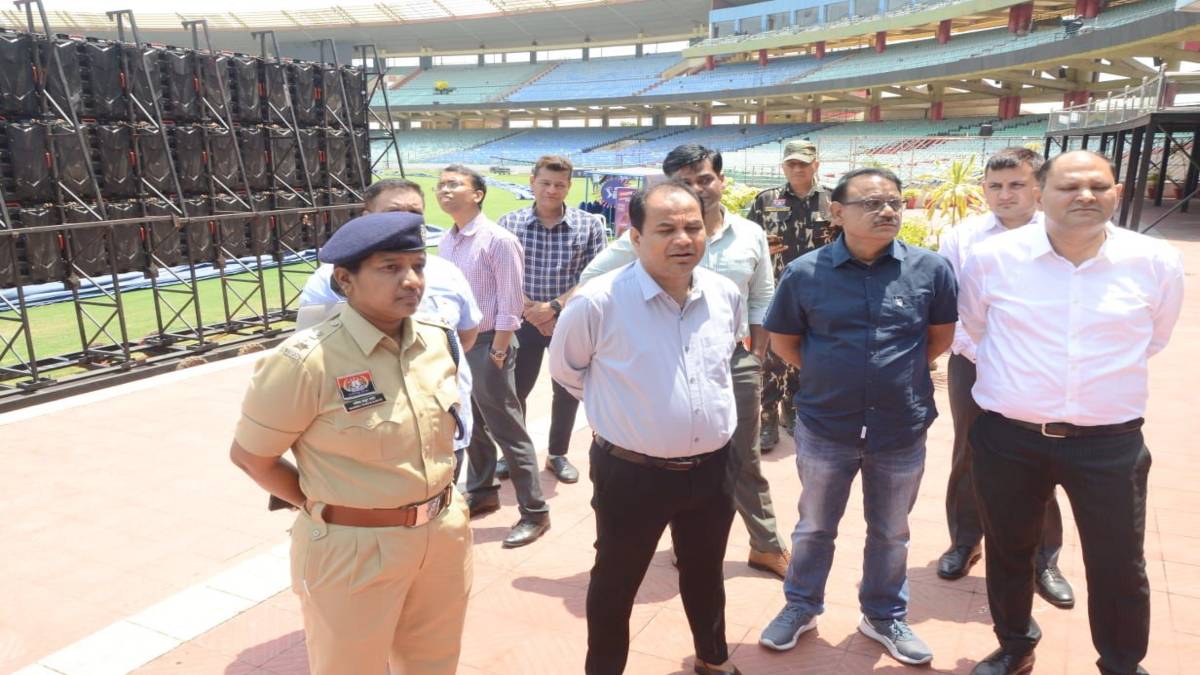 IPL मैच से पहले प्रशासन अलर्ट : रायपुर में 10 और 13 मई को होगा मुकाबला, कलेक्टर ने लिया तैयारियों का जायजा
