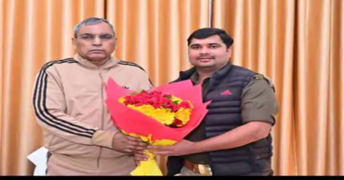 मंत्री ओमप्रकाश राजभर का गनर गिरफ्तार, शादी का झांसा देकर 4 साल तक नोचा जिस्म, पीड़िता बोली- उसने मेरा गर्भपात भी कराया