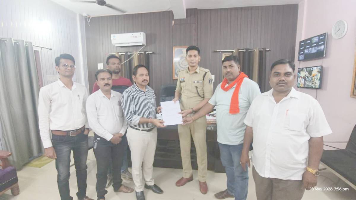 सुशासन तिहार में हंगामा पड़ा भारी : पार्षद समेत अन्य लोगों के खिलाफ FIR, अफसरों को बनाया था बंधक