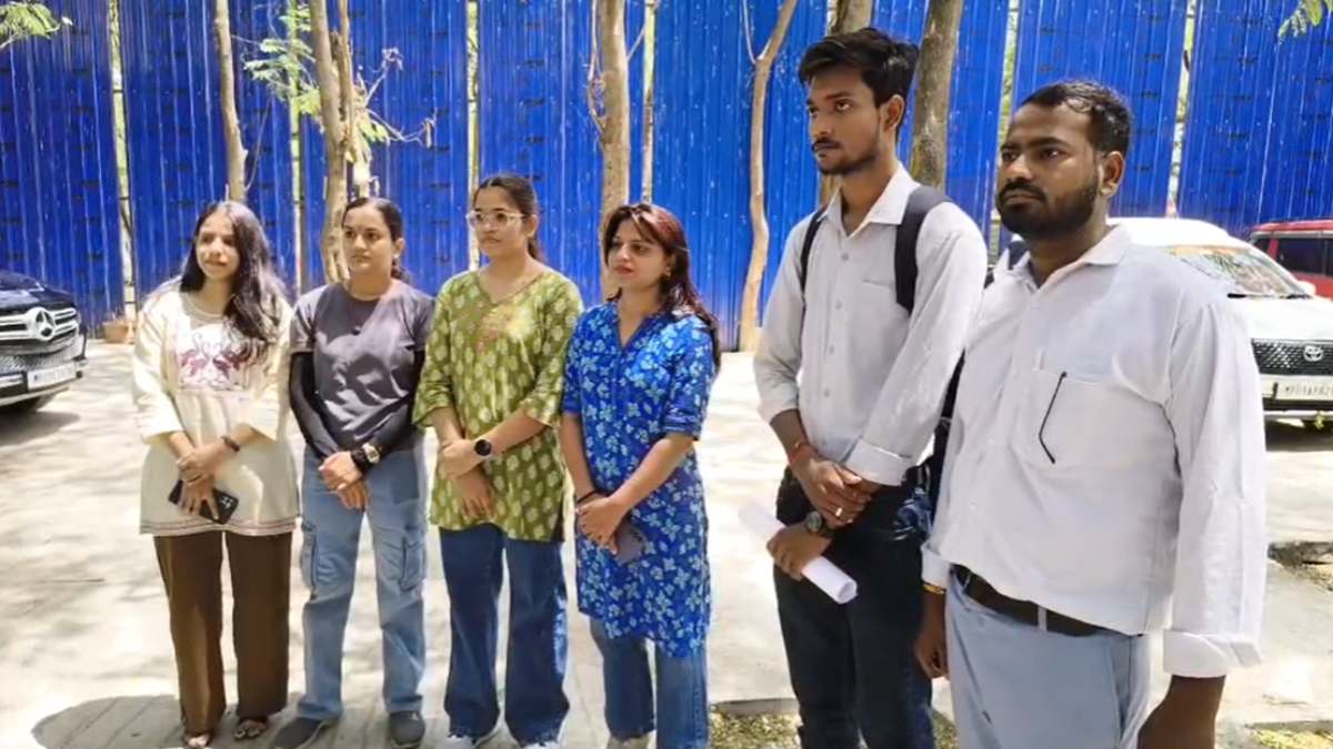 MPPSC का अजीब फैसला: DAVV से पास छात्र को इंटरव्यू से किया बाहर, हिंदी साहित्य की जगह ‘फंक्शनल हिंदी’ लिखा होना बनी वजह, कोर्ट की शरण में पीड़ित