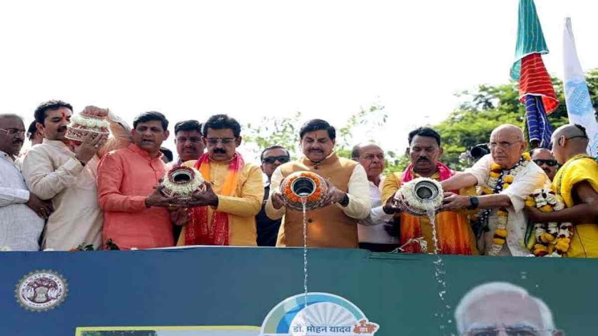 जल संरक्षण और संवर्धन में नंबर 1 बना MP : CM डॉ. मोहन ने की सराहना, बताया पवित्र जन आंदोलन 