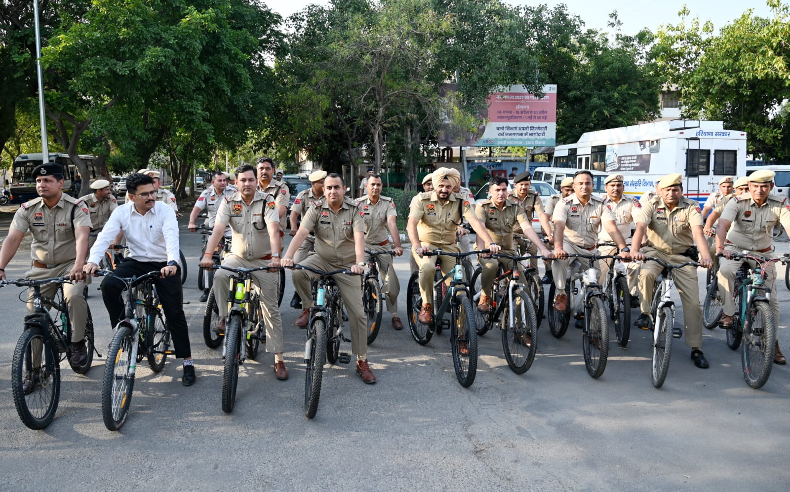 कैथल पुलिस की अनूठी पहल: ईंधन बचाने के लिए अब हफ्ते में 2 दिन साइकिल से ऑफिस आएंगे पुलिसकर्मी