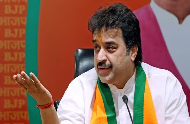कुलदीप की वापसी से हरियाणा BJP में हलचल! क्या भजनलाल परिवार फिर बदलेगा सियासी ठिकाना?
