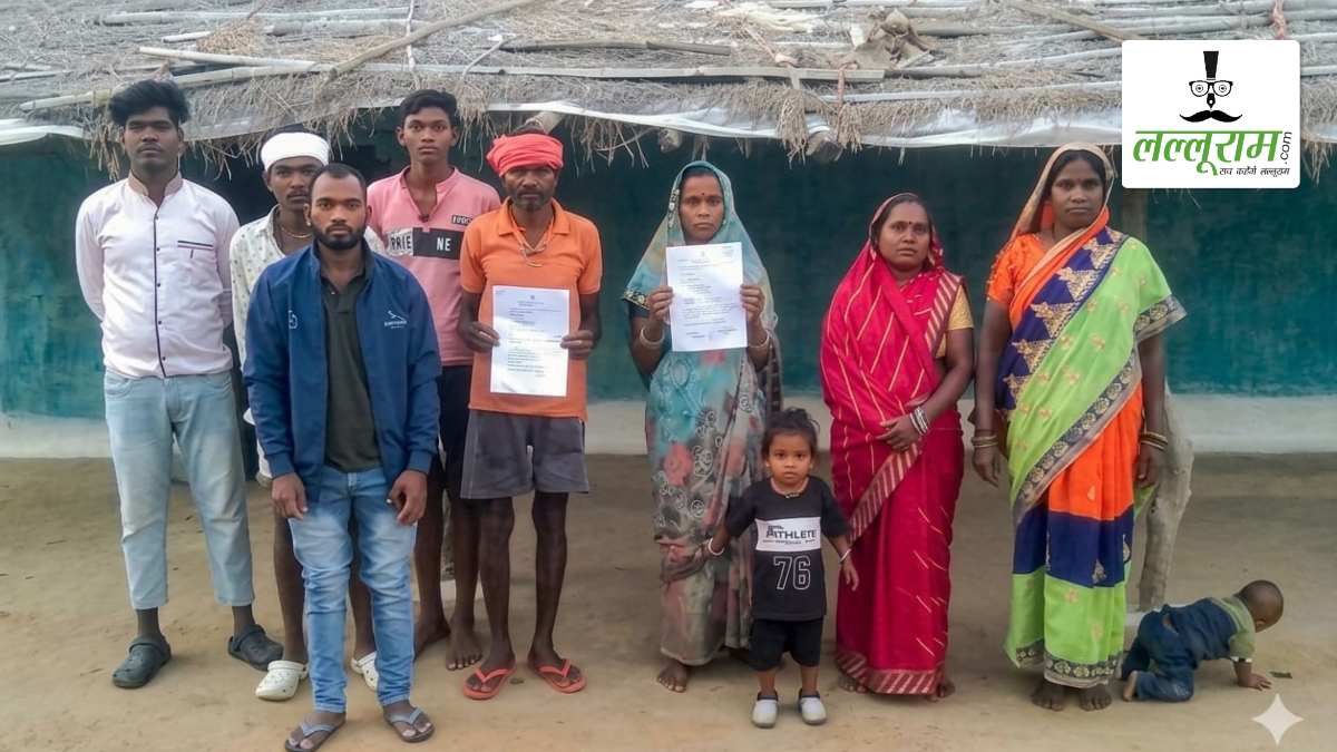 फसल की जब्ती और जमीन विवाद से परेशान आदिवासी परिवार, पुलिस प्रशासन पर लगाए गंभीर आरोप, CM हाउस के सामने आत्मदाह की दी चेतावनी