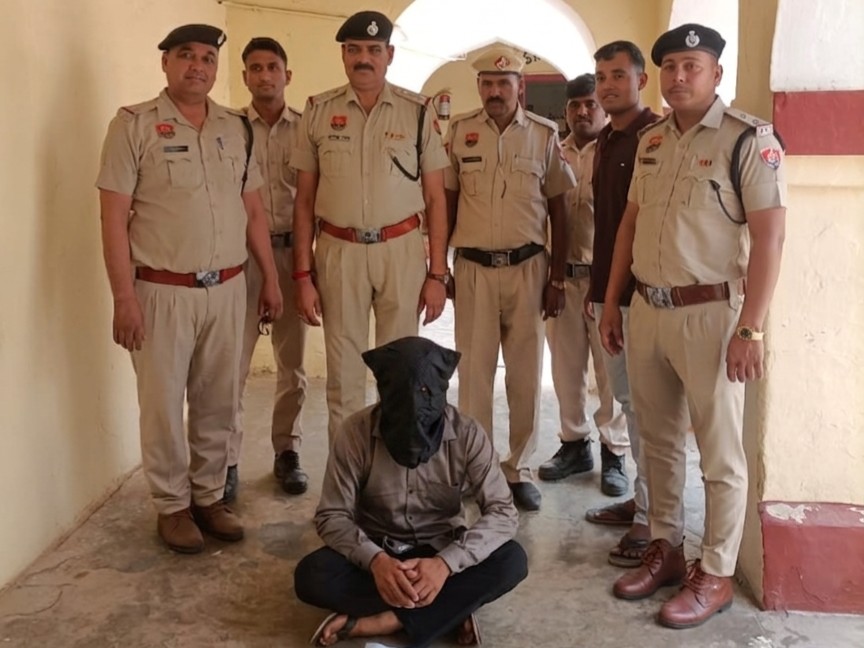 महेंद्रगढ़: एक महीने में 28 नशा तस्कर गिरफ्तार, राव नरेंद्र सिंह के घर घुसे अंतराज्यीय चोर गिरोह की लोकेशन ट्रेस